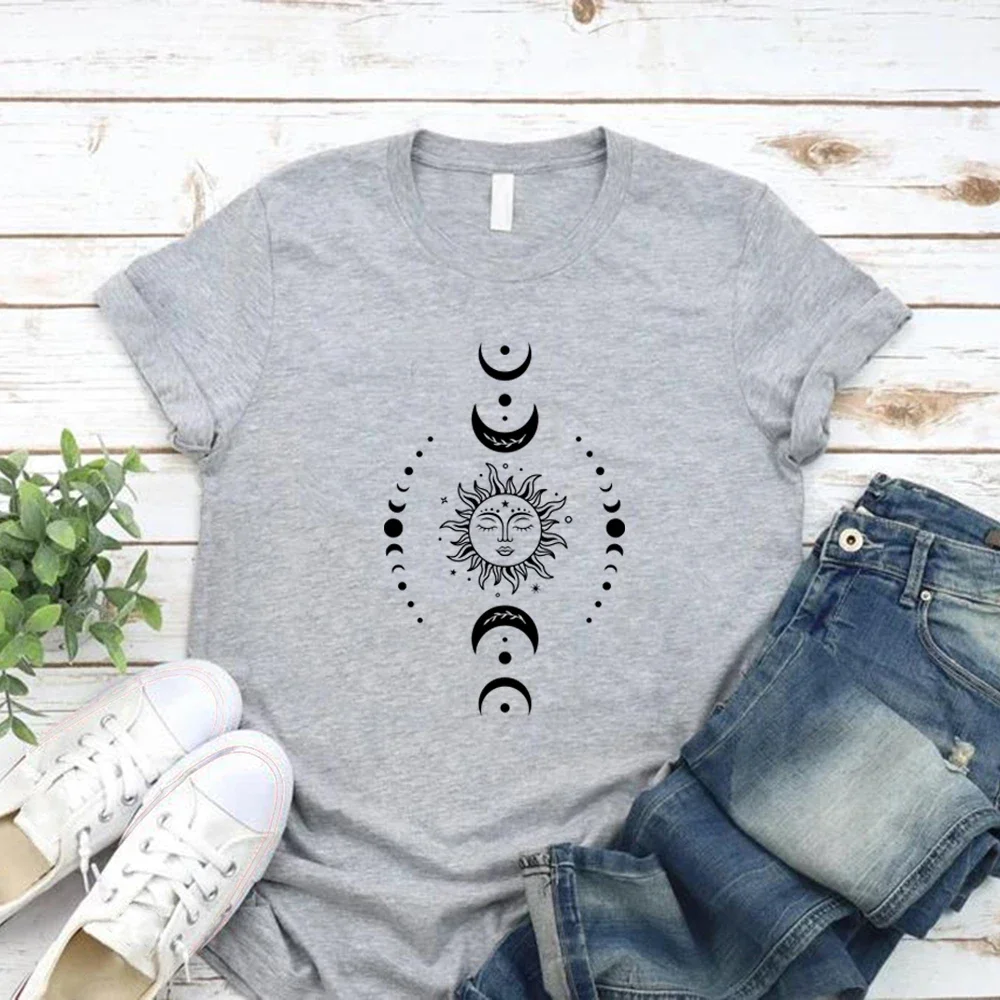 Nuova T-shirt Estiva 2026 Sole - Anime Merchandise Store Japan recensione e prezzo