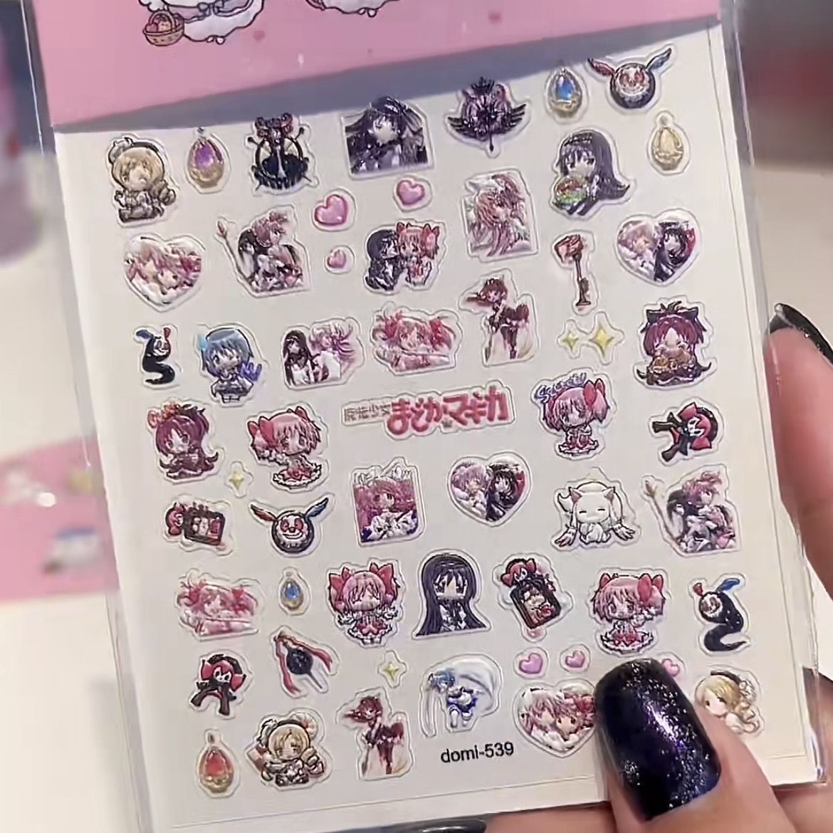 Adesivi per unghie 3D di Puell - Anime Merchandise Nepal recensione e prezzo