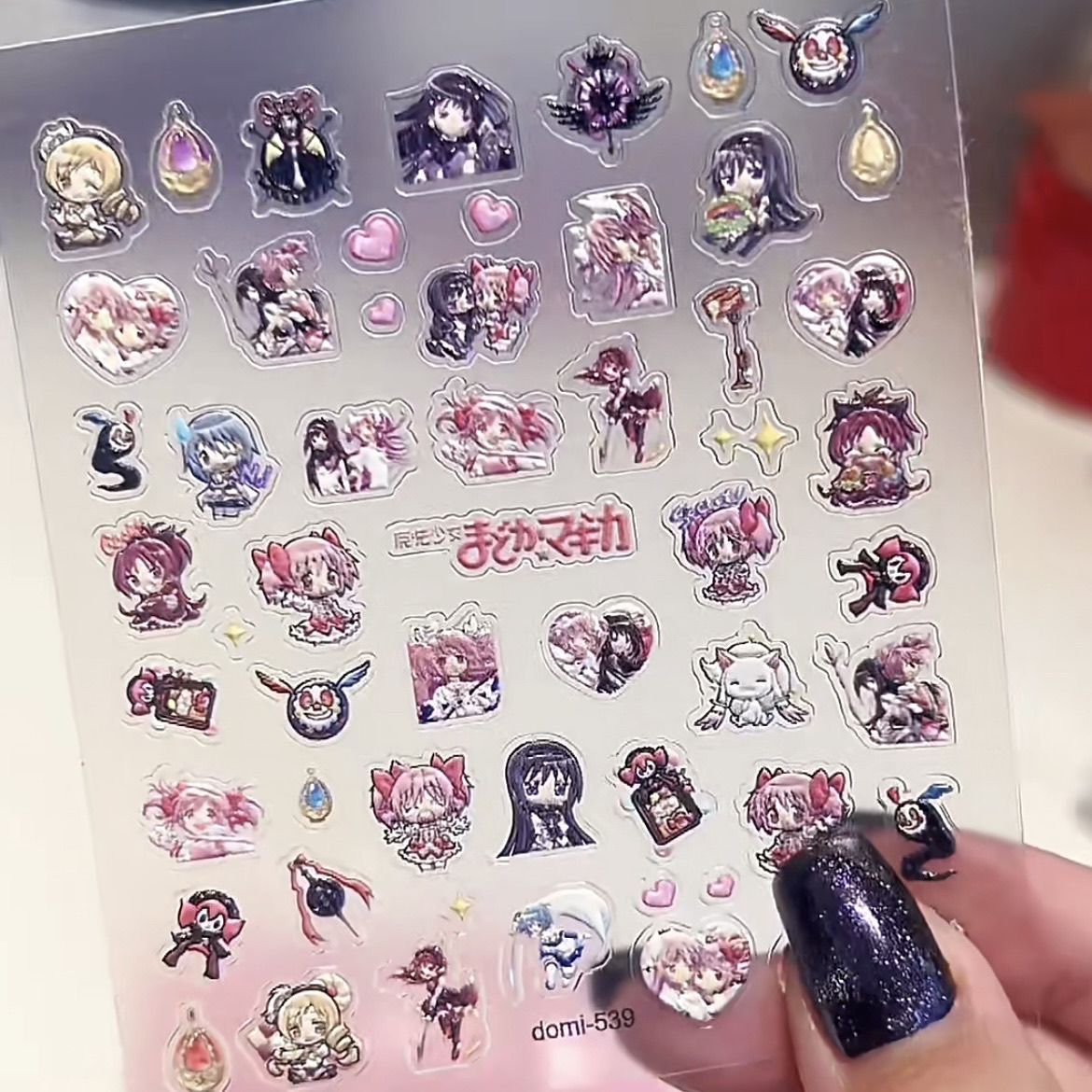 Adesivi per unghie 3D di Puell - Anime Merchandise Nepal recensione e prezzo
